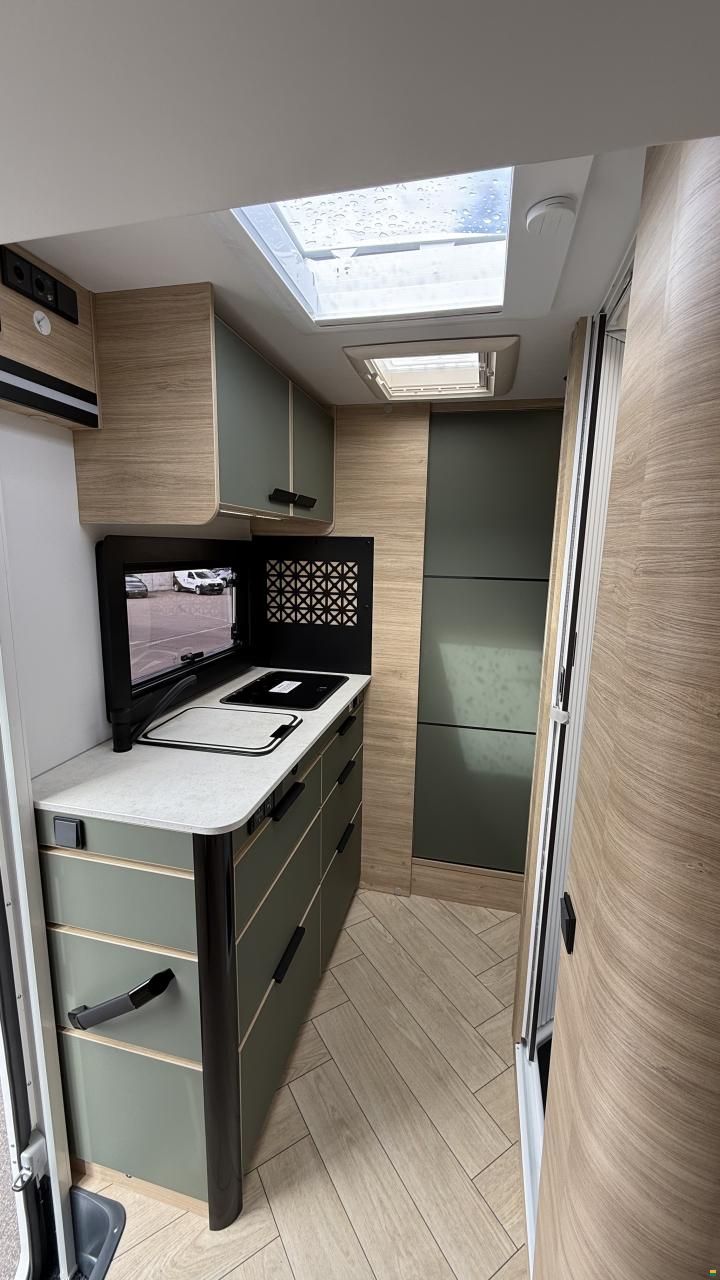 Challenger X250 Open Edition