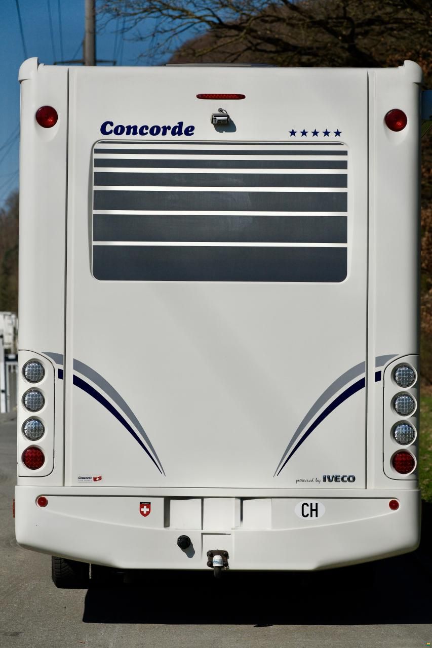 Concorde Carver 821 L