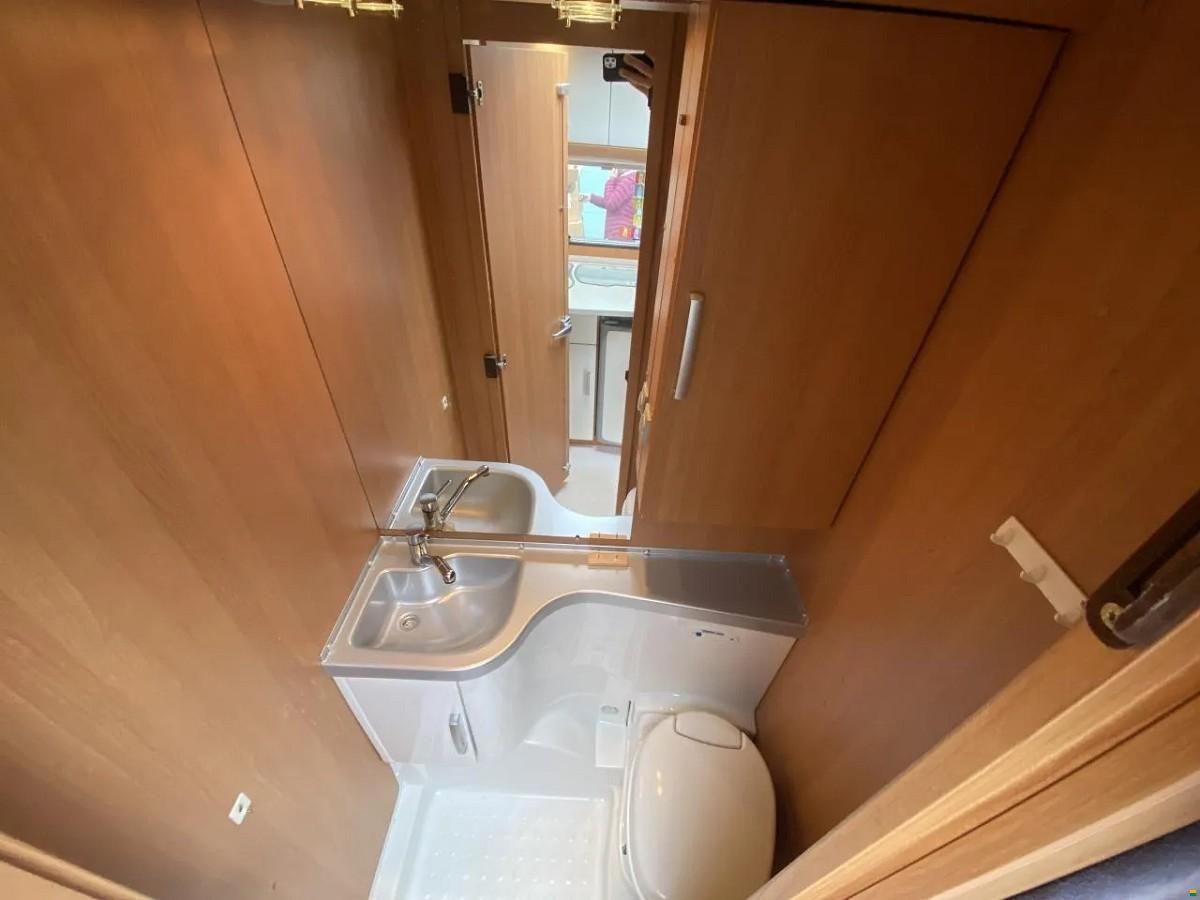 Knaus Eiffelland Holiday 460 TL