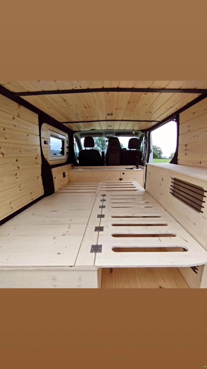 Renault Trafic Camper Van Am&eacute;nag&eacute;