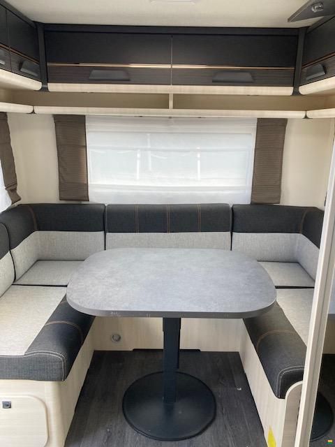 Caravelair Artica 492