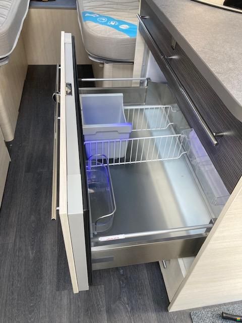 Caravelair Artica 492