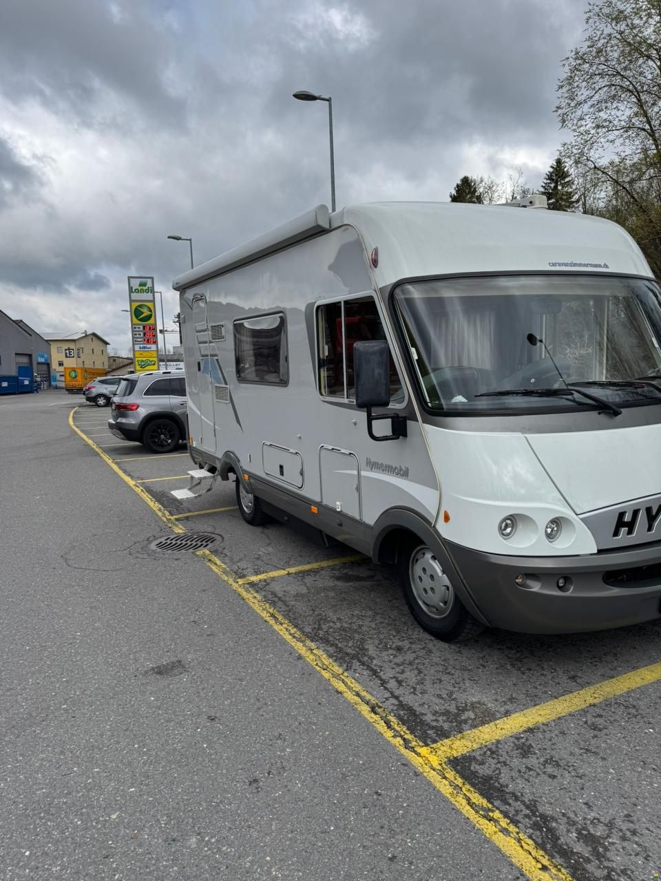 Hymer B584