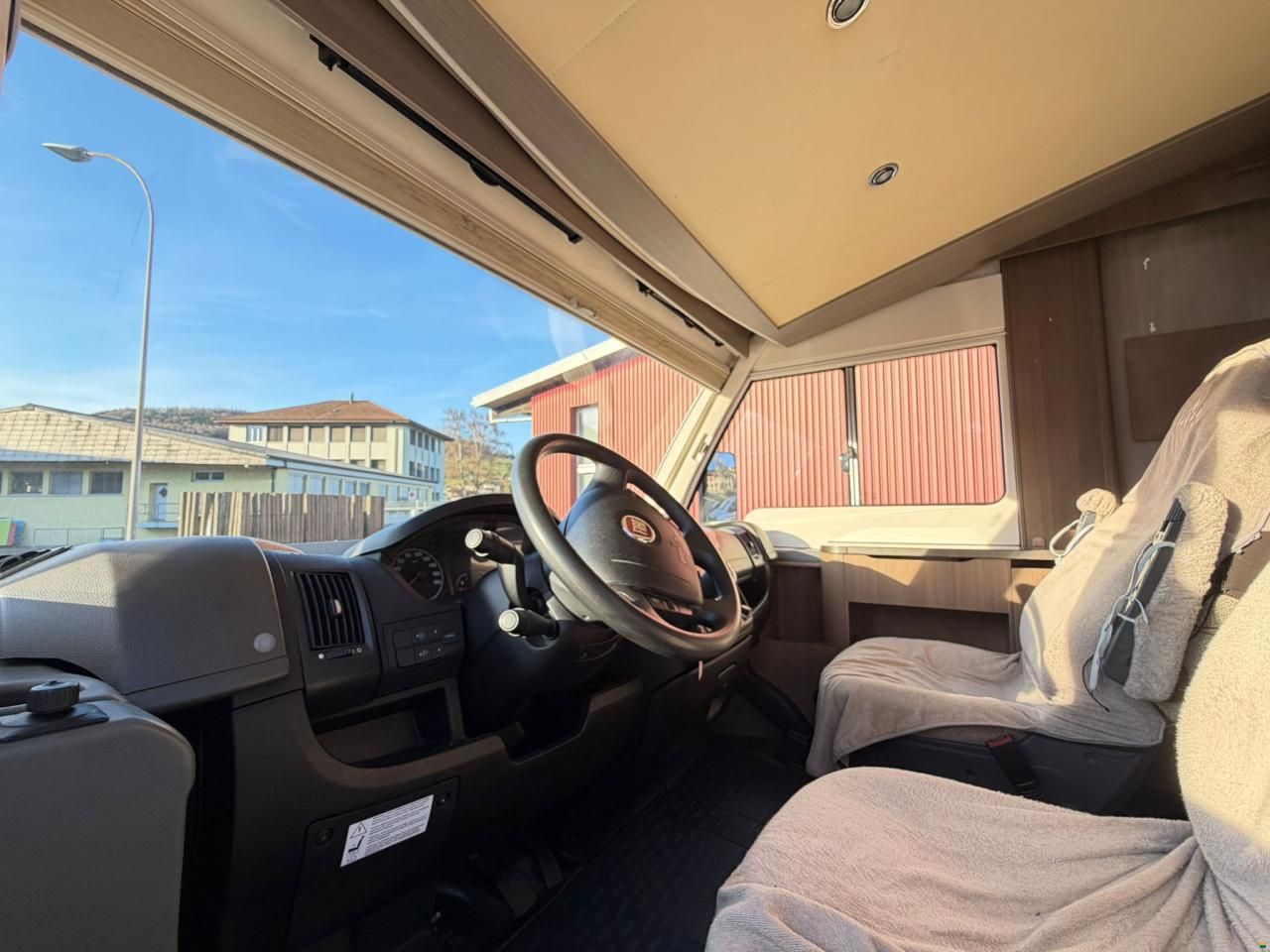 Adria Sonic Axess I 600 SL || Automat
