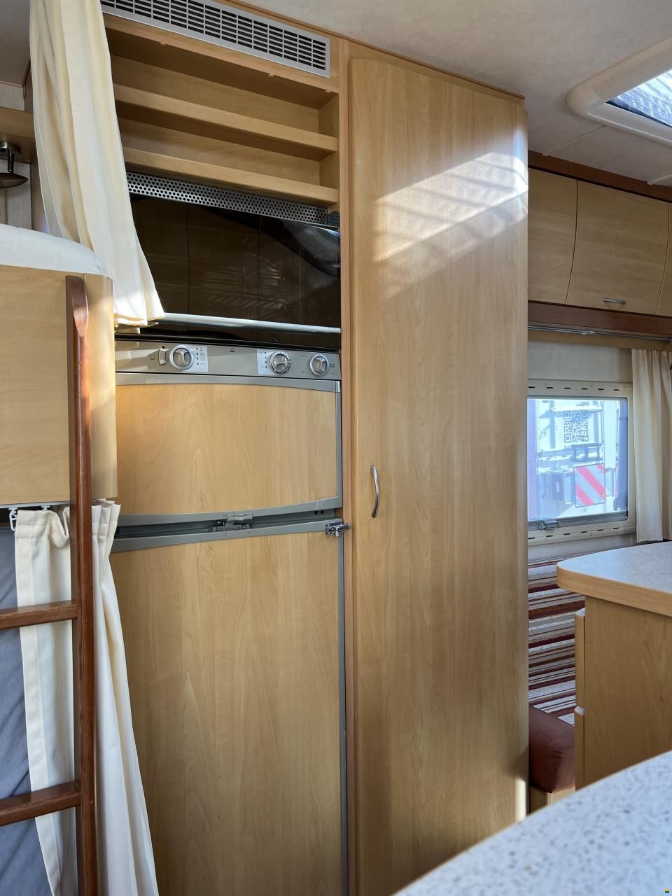 Eura Mobil PA 675 VB 411