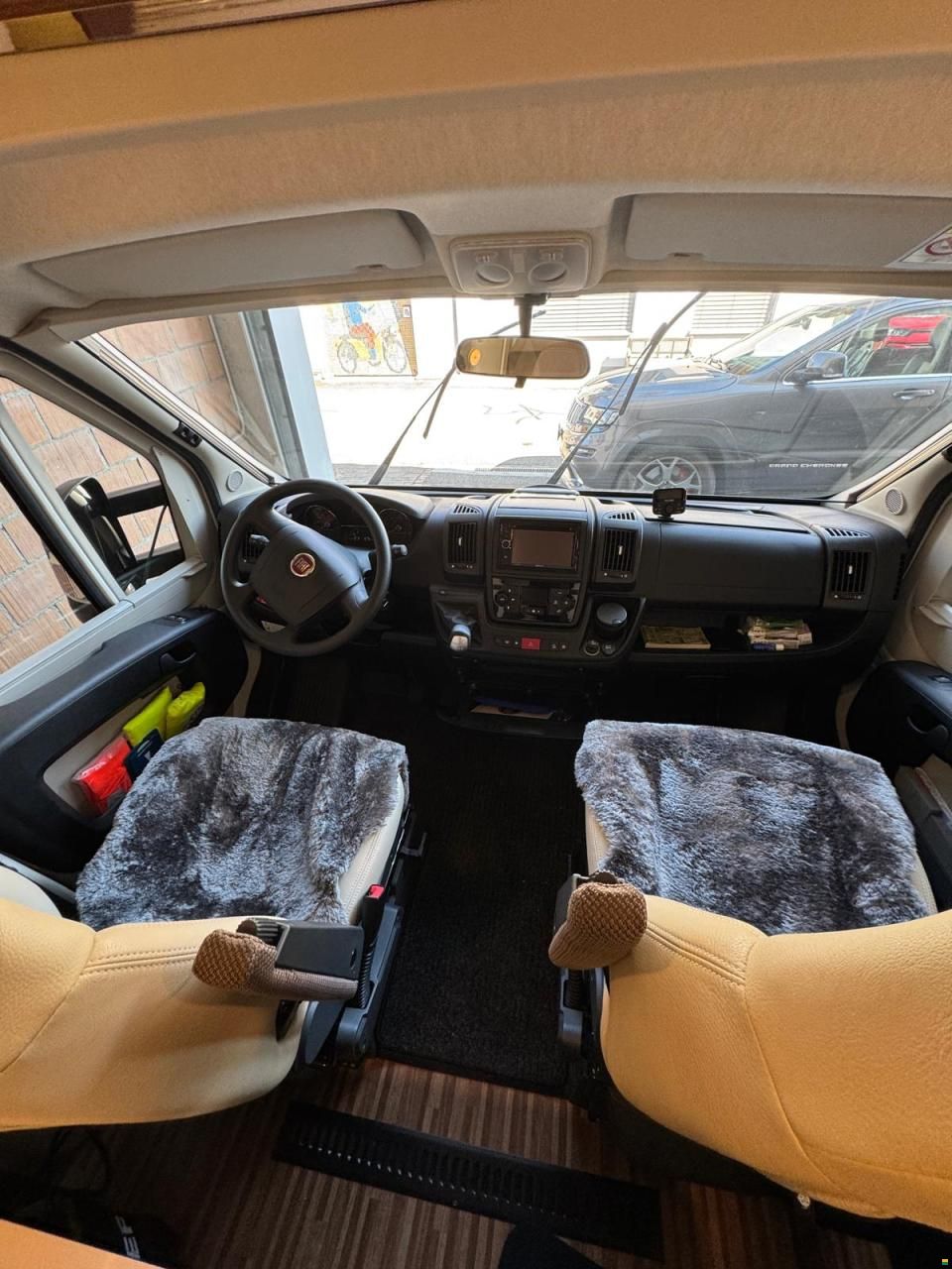 Adria Matrix Plus M670 SL