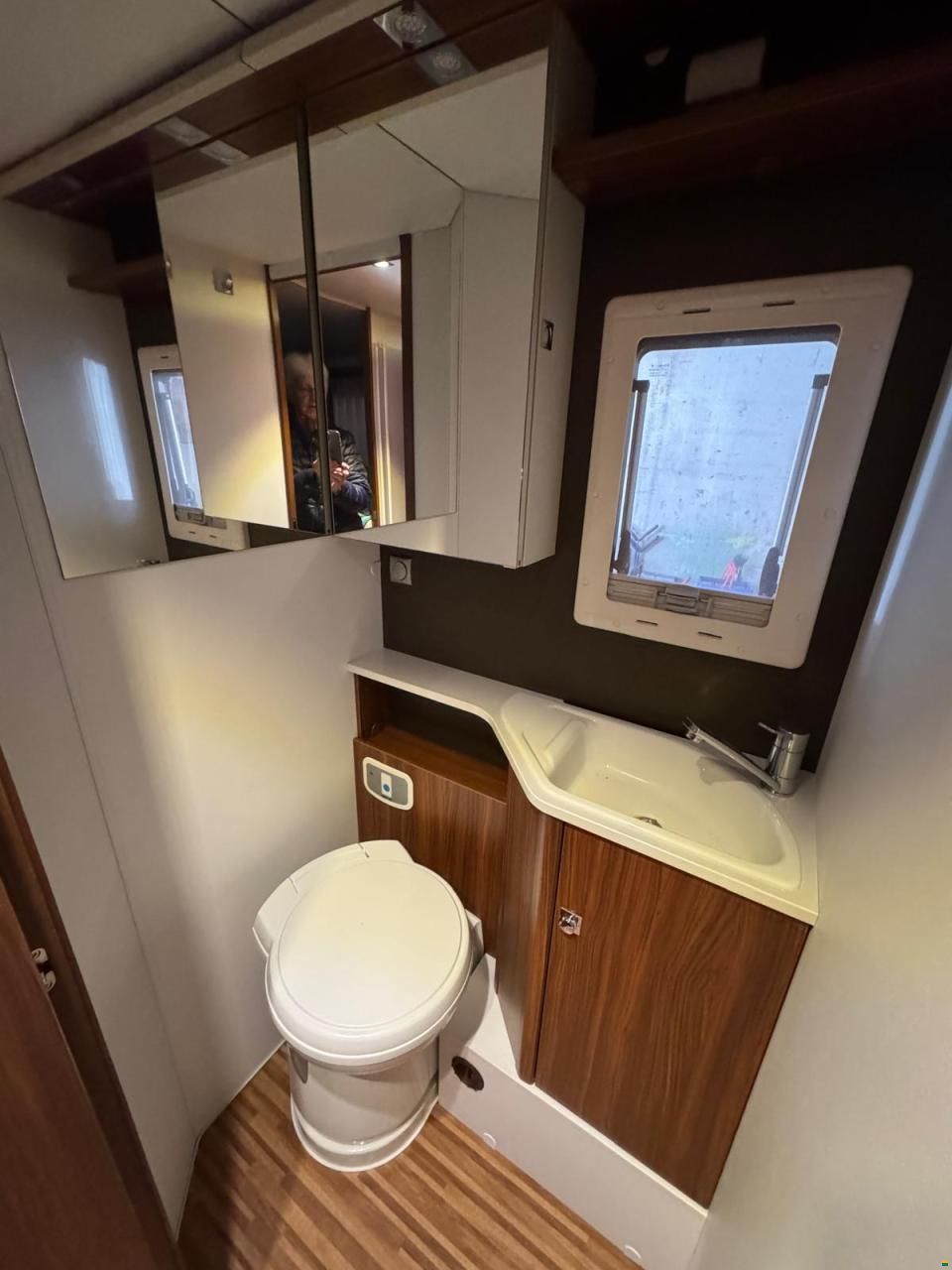 Adria Matrix Plus M670 SL