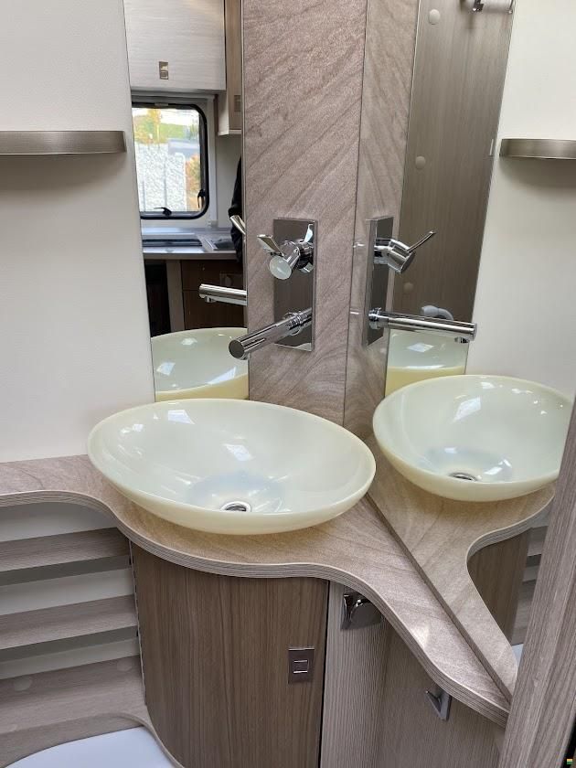 B&uuml;rstner Averso Plus 510 TK