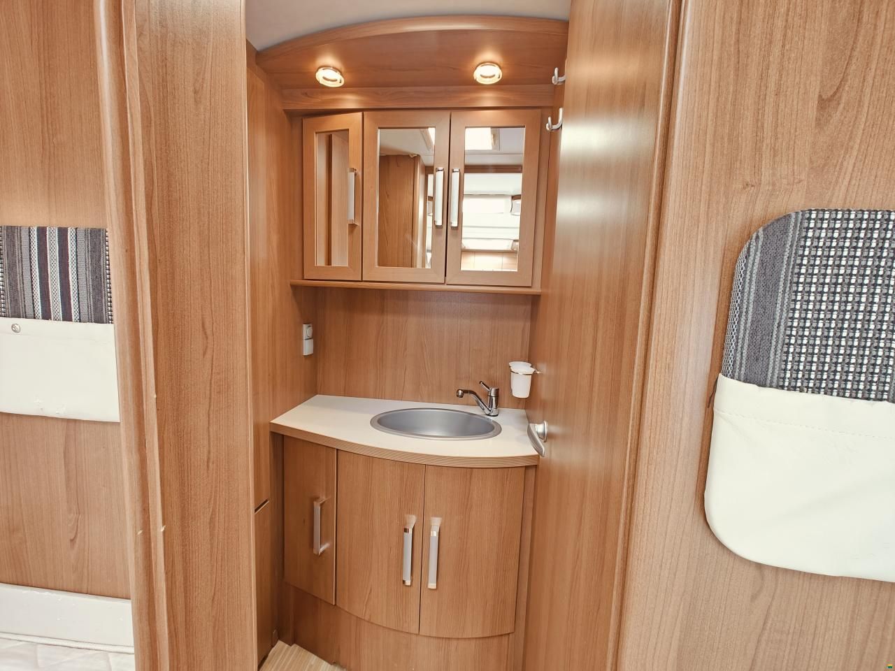 LMC Musica MK 530 E - L&auml;nsbett