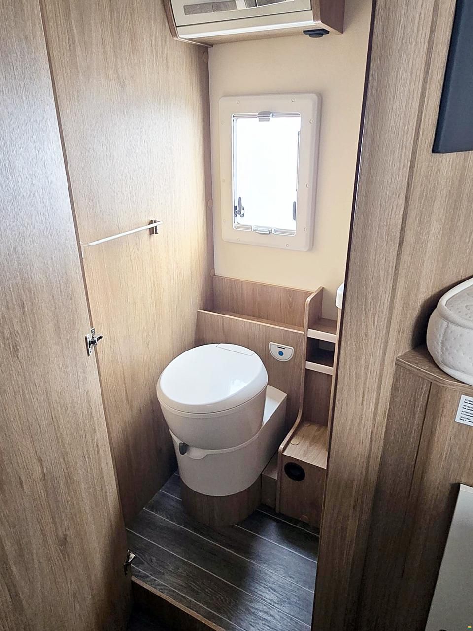 Roller Team KRONOS 283 2.0 TDCI