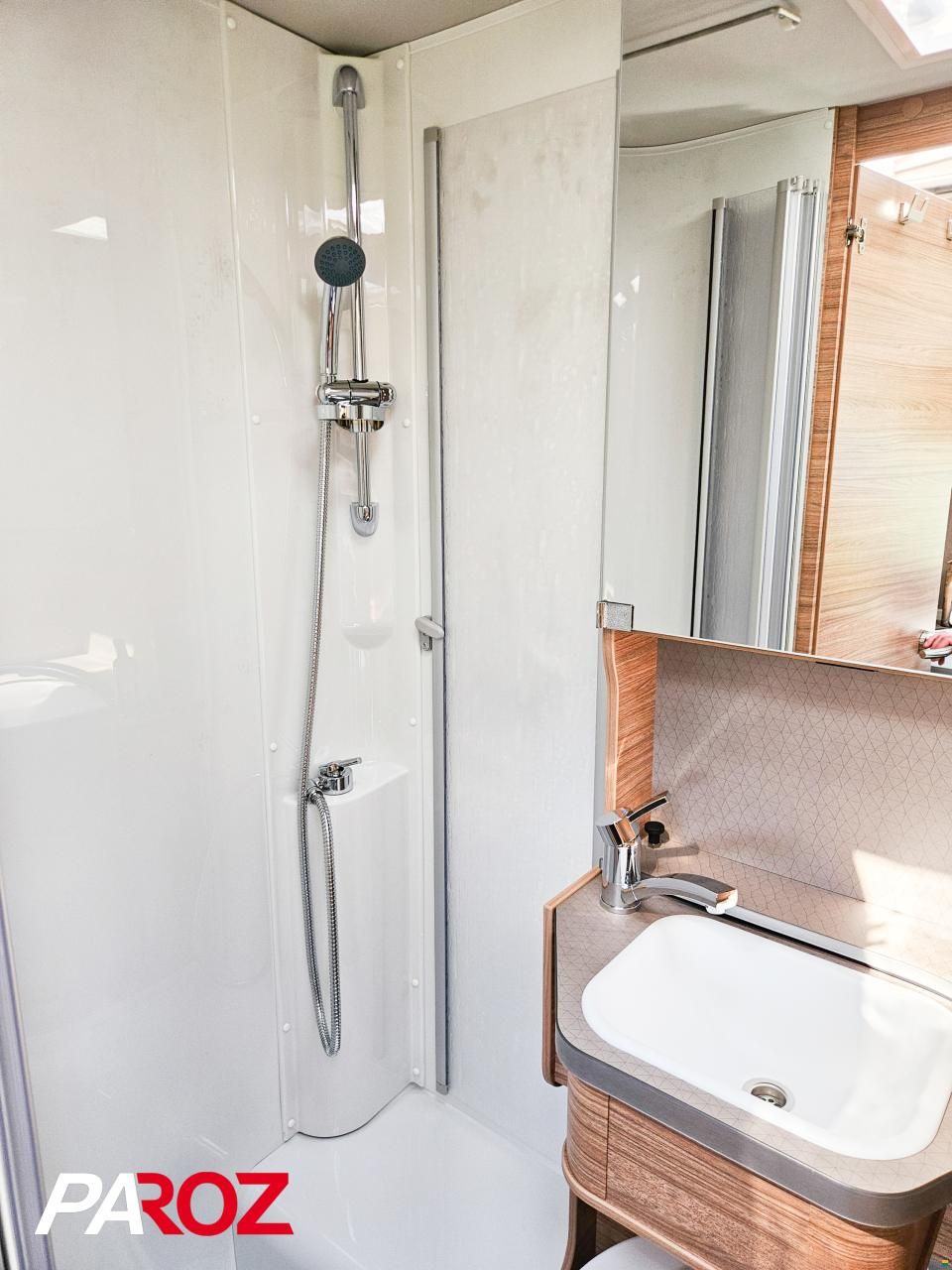 Weinsberg Cara Compact 600 MEG Edition [Pepper]