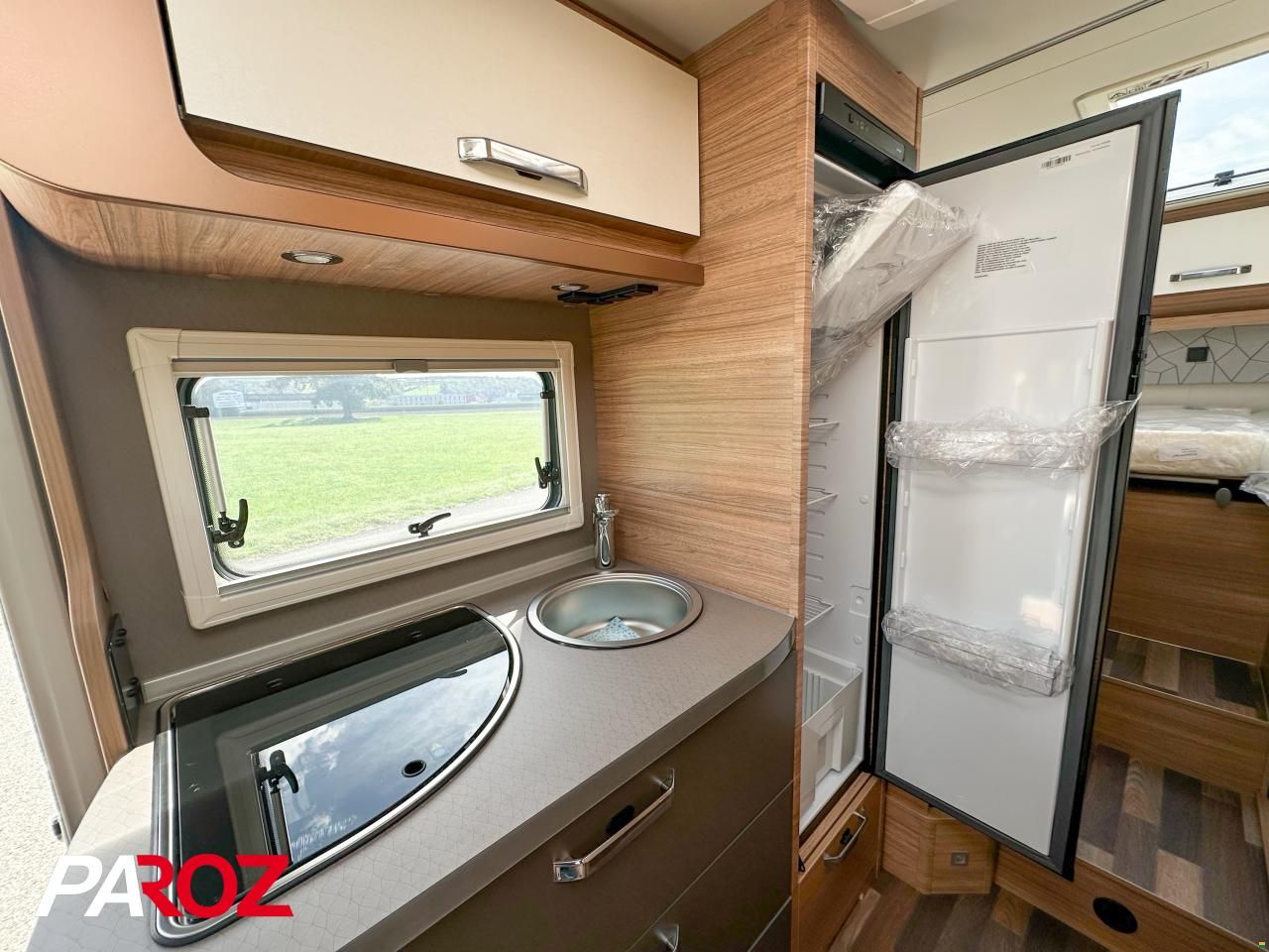 Weinsberg Cara Compact 600 MEG Edition [Pepper]