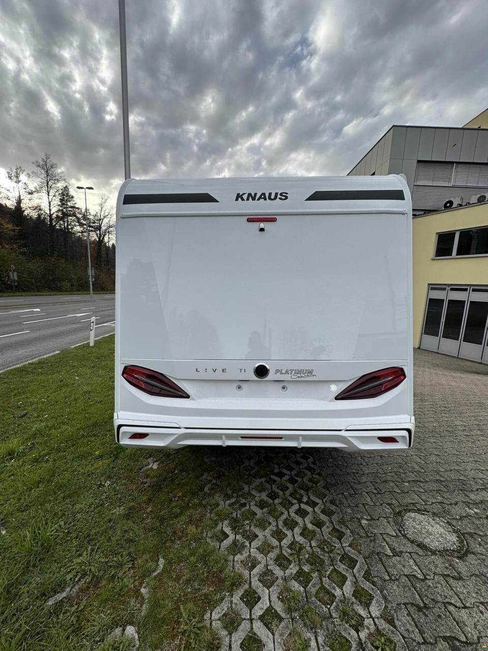 Knaus L!VE TI PLATINUM SELECTION 590 MF