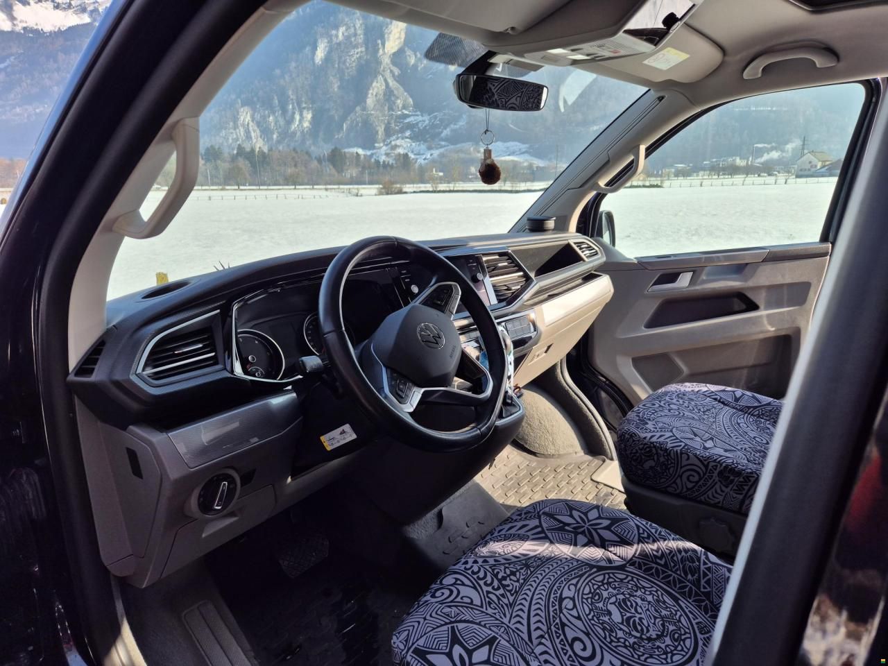 Volkswagen T6.1 California