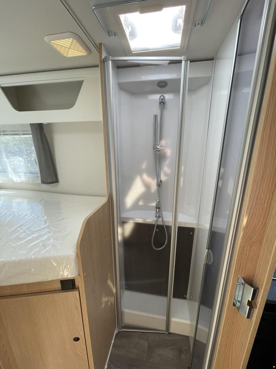 Sunlight Adventure T 68