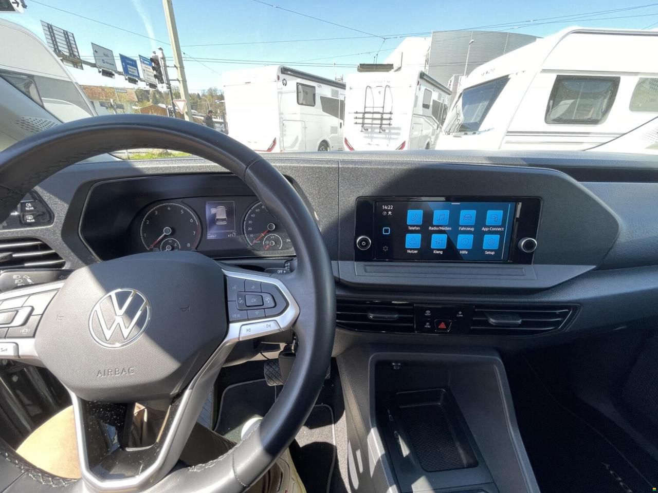 Volkswagen Caddy California .