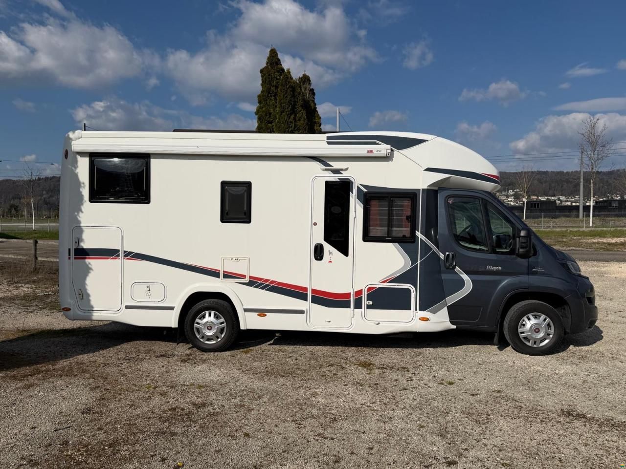 Challenger Ducato 2.3JTD 150PS **LÄNGSBETT-GARAGE**