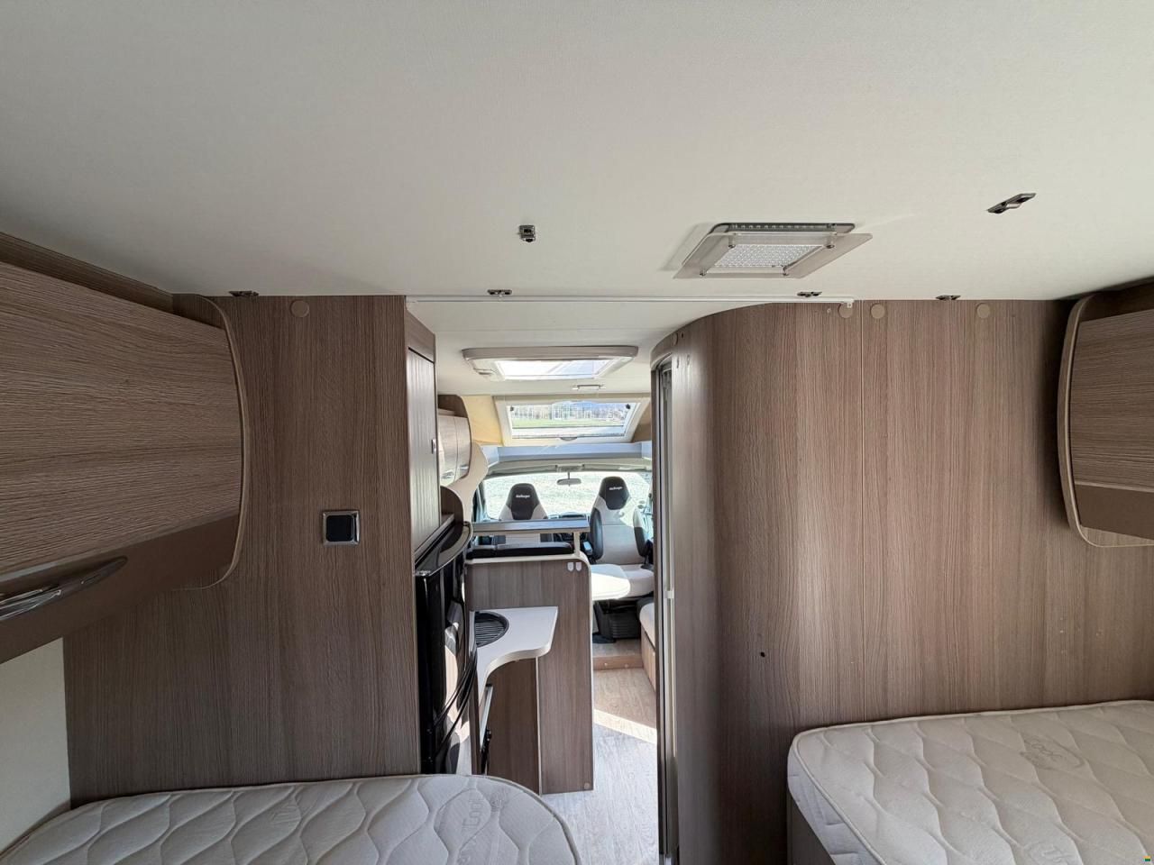 Challenger Ducato 2.3JTD 150PS **LÄNGSBETT-GARAGE**