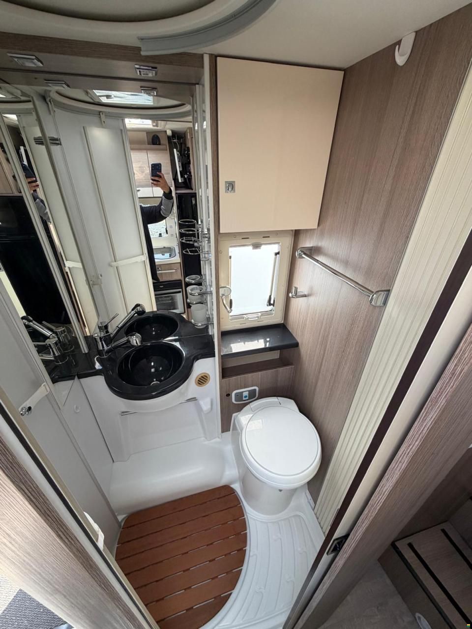 Challenger Ducato 2.3JTD 150PS **LÄNGSBETT-GARAGE**