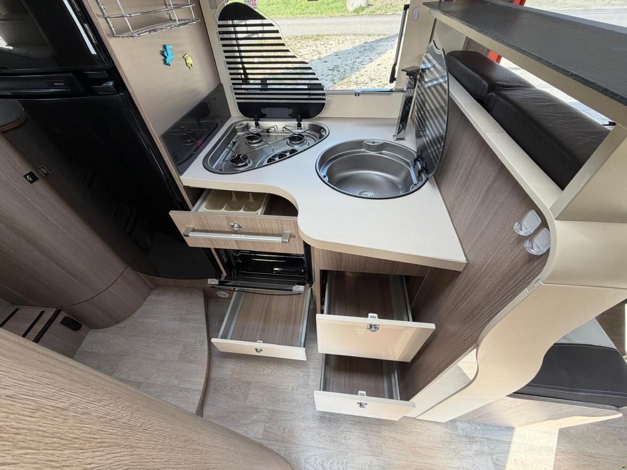 Challenger Ducato 2.3JTD 150PS **LÄNGSBETT-GARAGE**