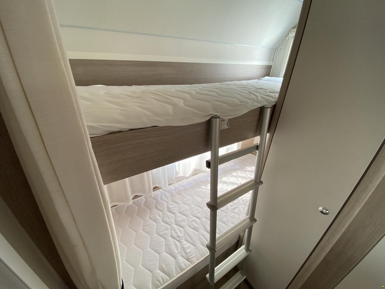 B&uuml;rstner Premio Life 490 TK