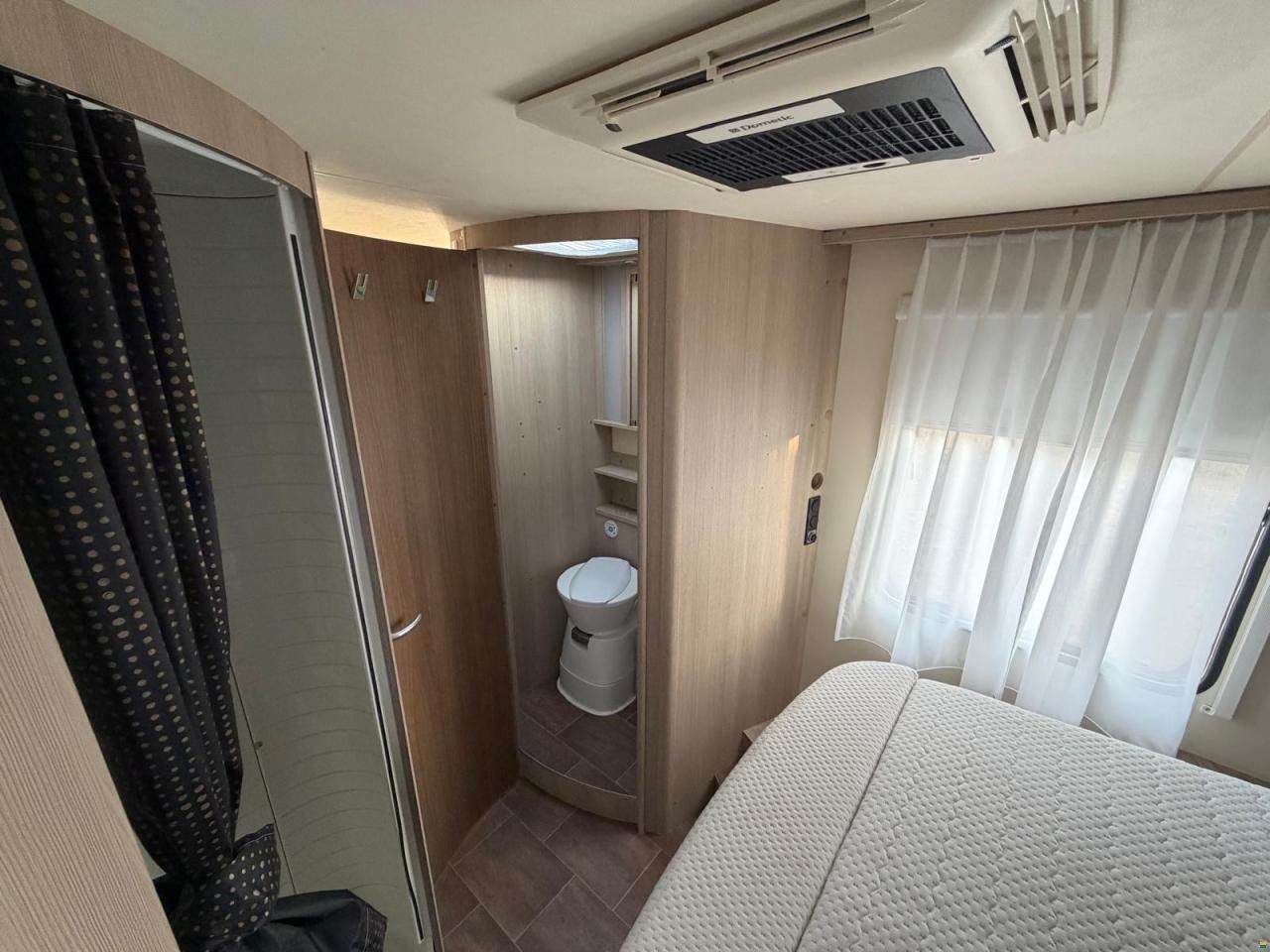 Bürstner NEXXO**FIFTY-FIVE EDITION **QUEENSBETT**