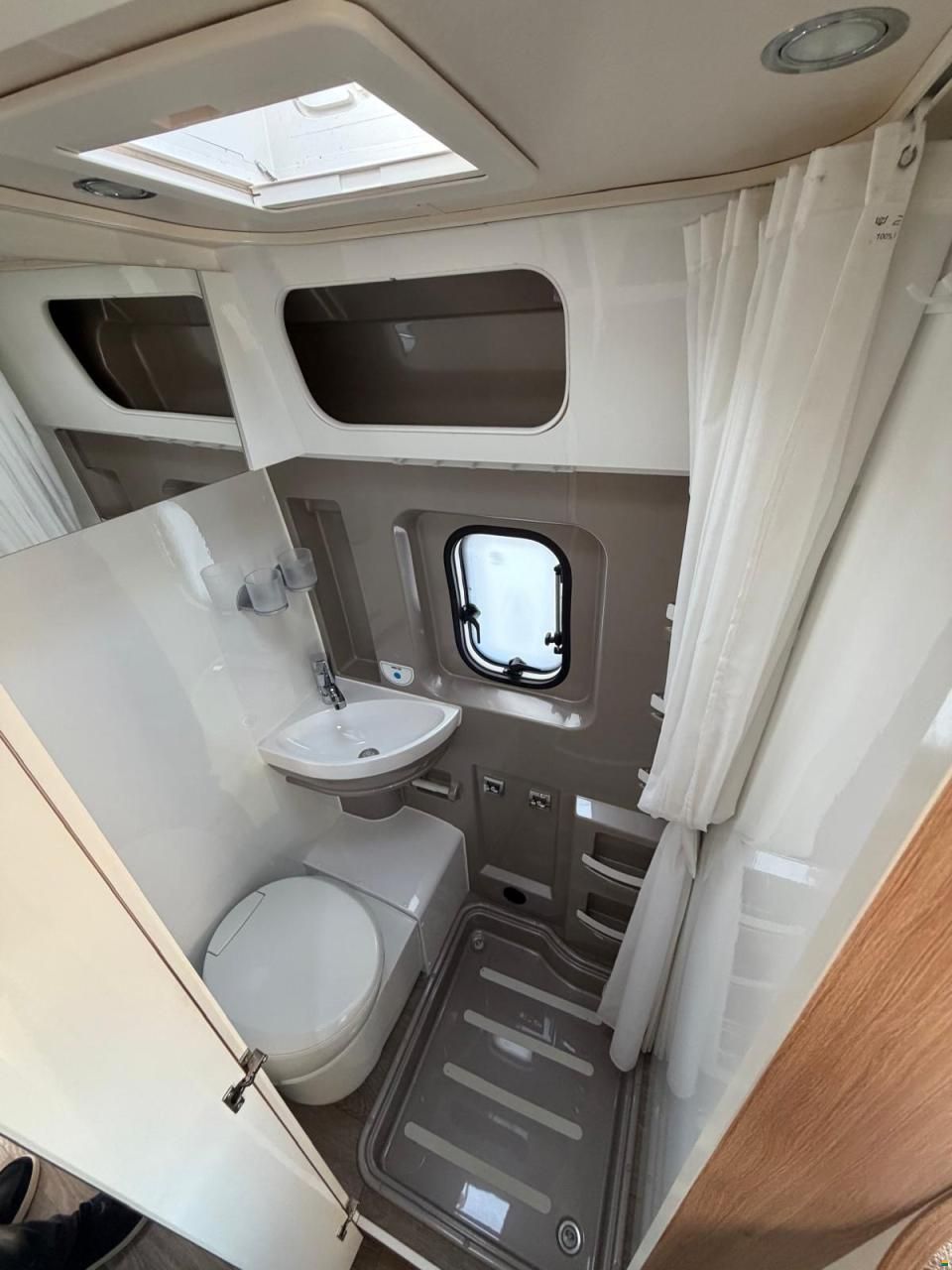 Fiat *HOBBY VANTANA K60FT *QUERBETT*6.METER*