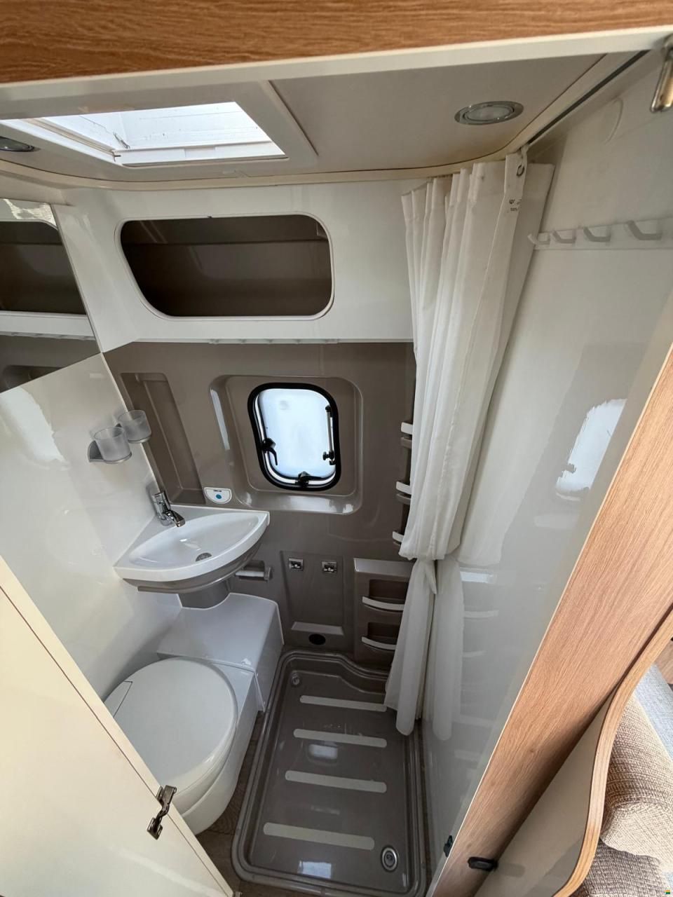 Fiat *HOBBY VANTANA K60FT *QUERBETT*6.METER*