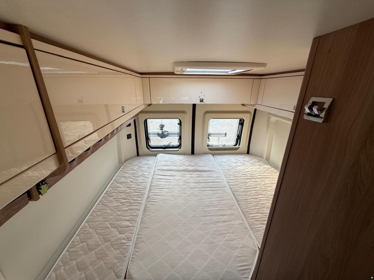 Fiat *HOBBY VANTANA K60FT *QUERBETT*6.METER*