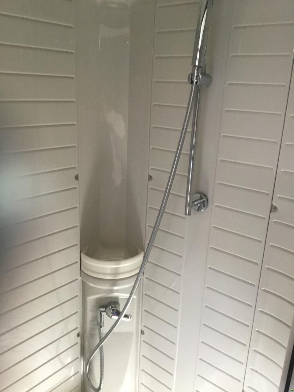 B&uuml;rstner Elegance i 890