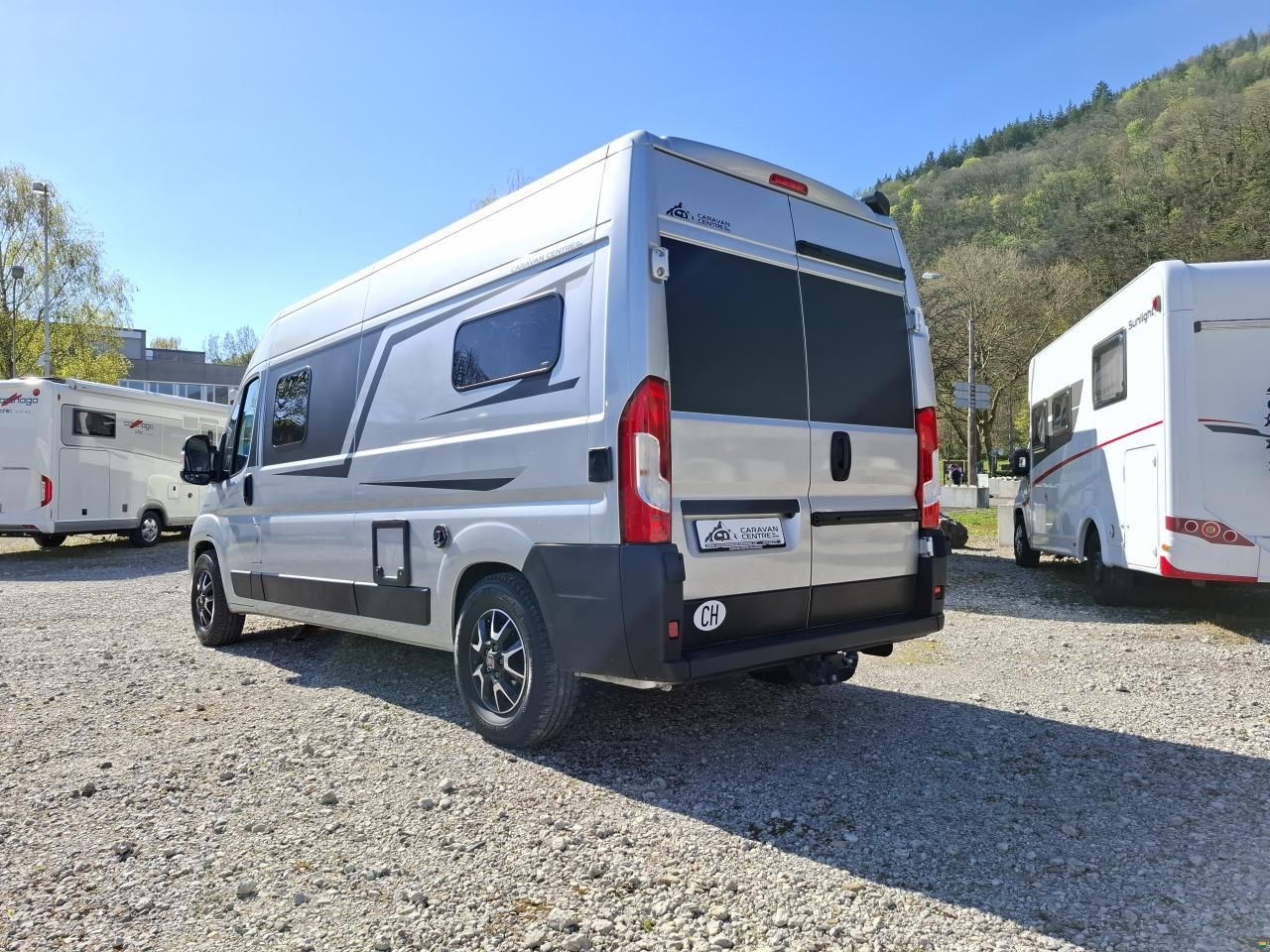 Pilote V600J - Längsbett!