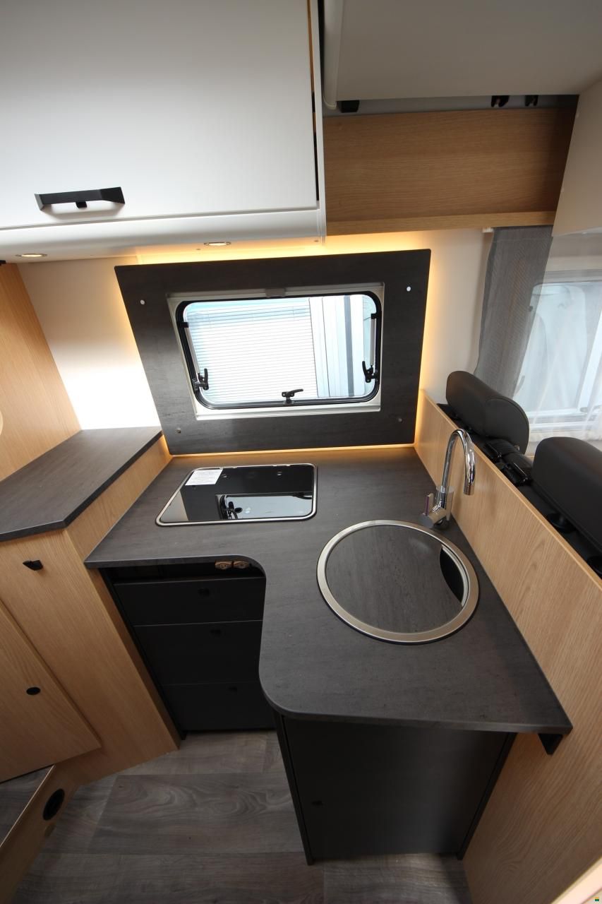 Sunlight T 67S Adventure