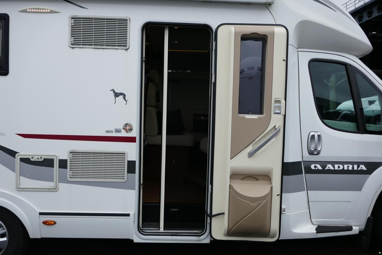 Adria Matrix M 670 SL