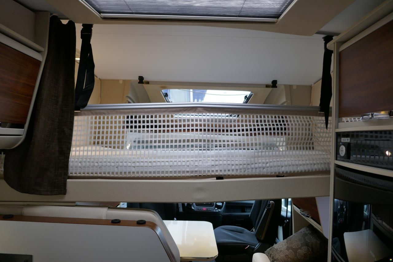 Adria Matrix M 670 SL