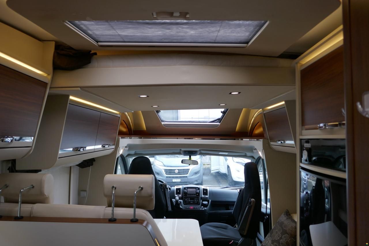 Adria Matrix M 670 SL