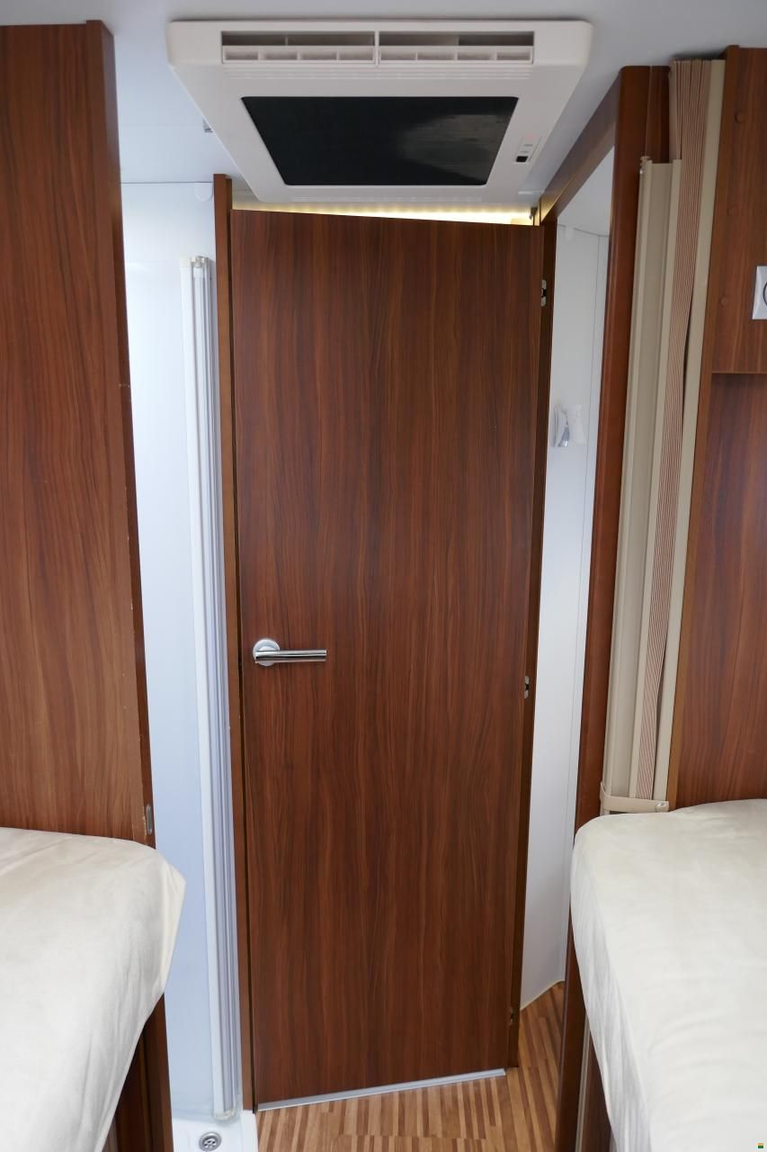 Adria Matrix M 670 SL