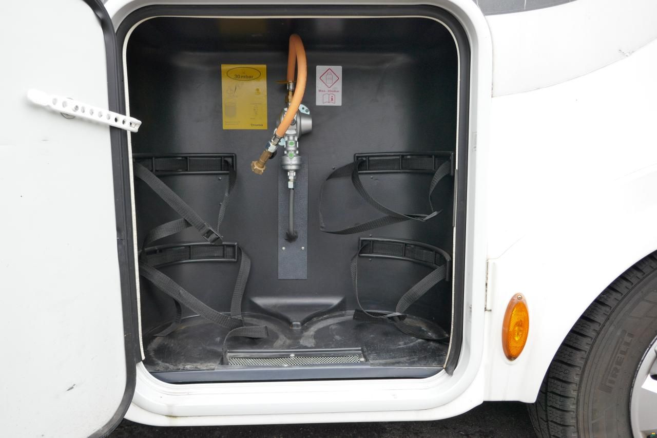 Adria Matrix M 670 SL