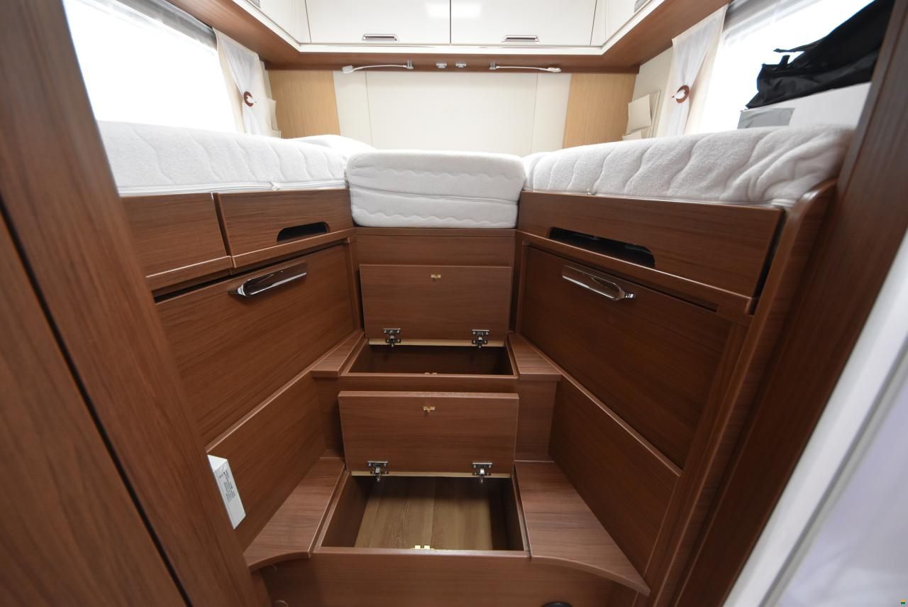 Niesmann-Bischoff ARTO 76LE