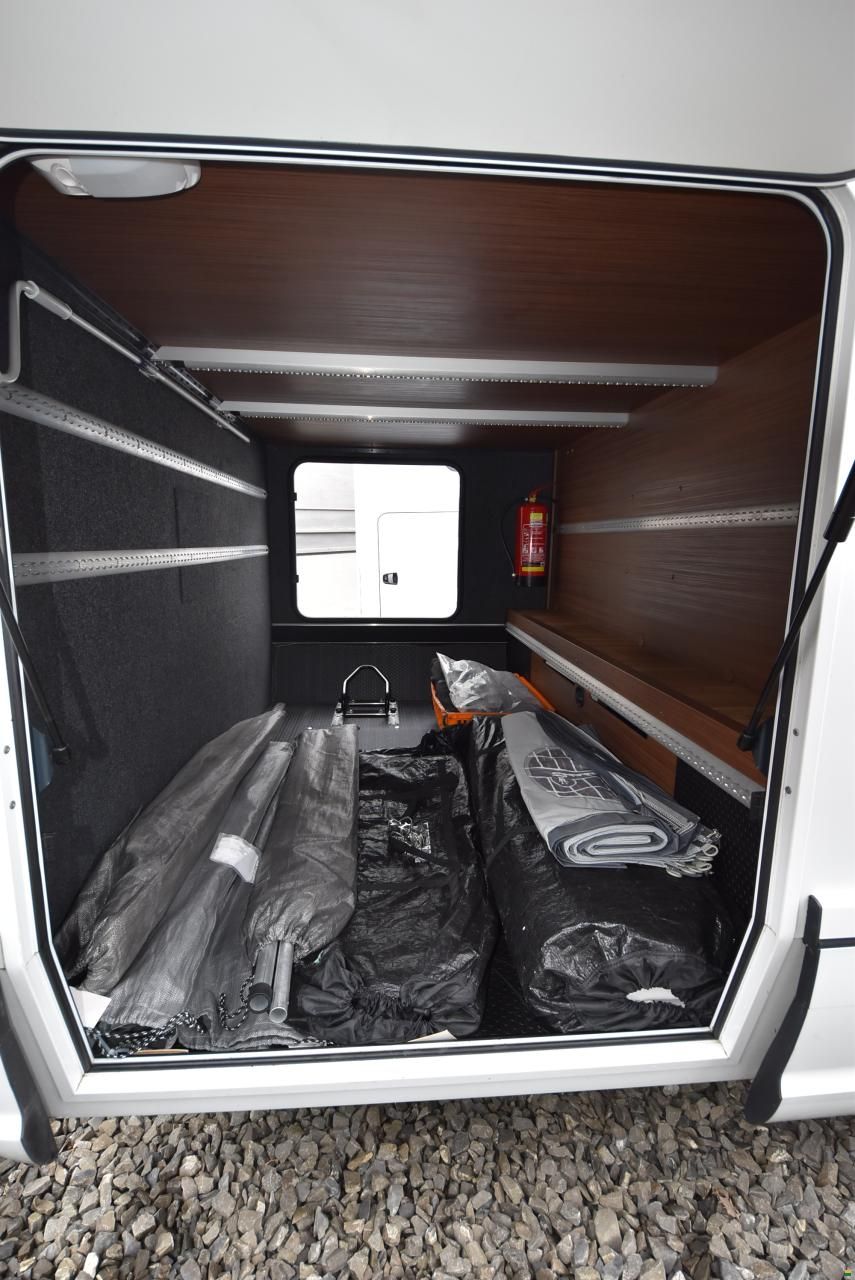 Niesmann-Bischoff ARTO 76LE