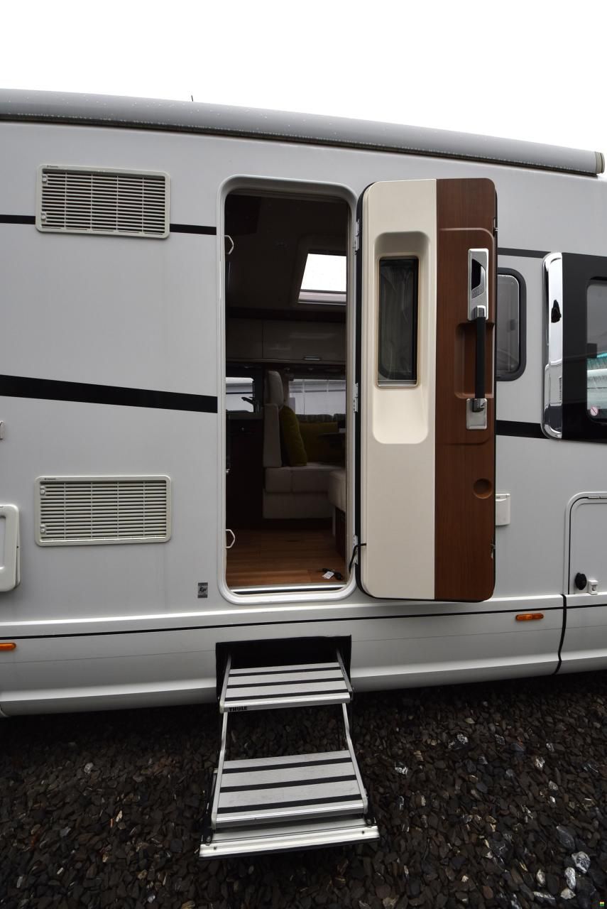 Niesmann-Bischoff ARTO 76LE