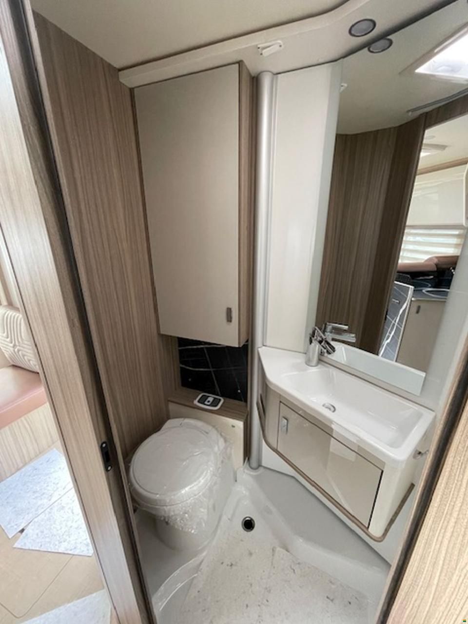 B&uuml;rstner Lyseo I 690 G Harmony Line