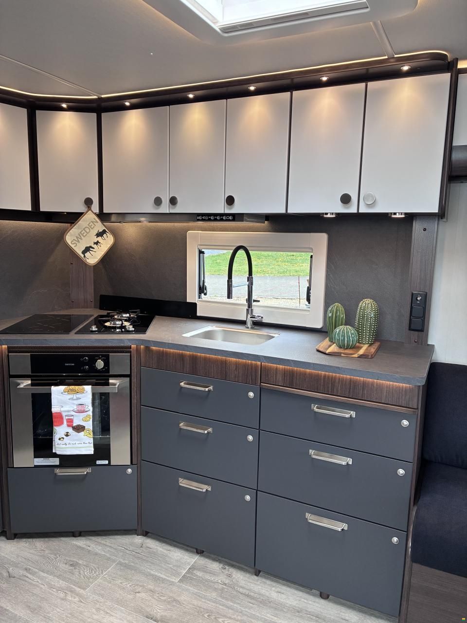 Polar 680 BSA BLACKLINE