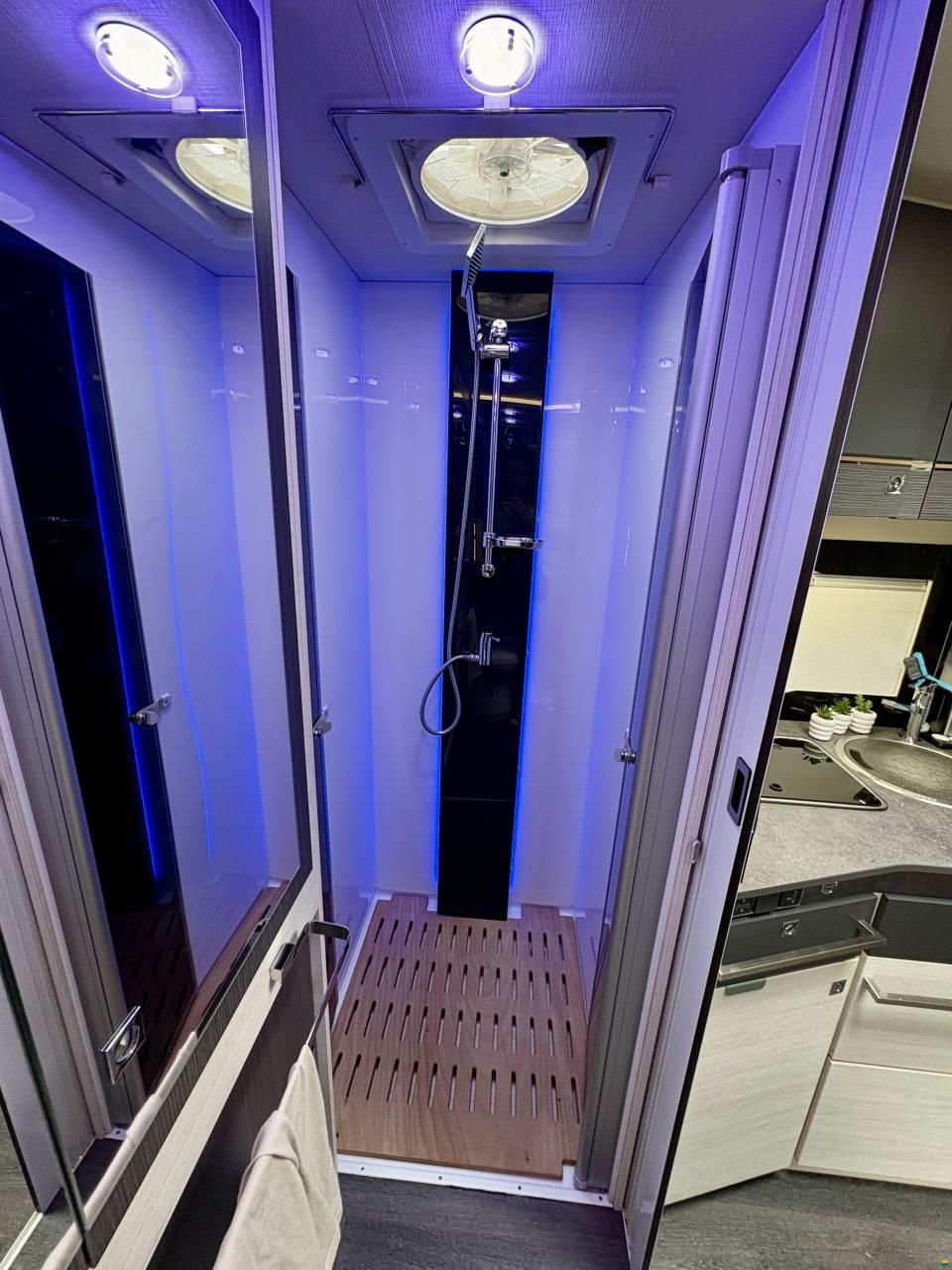 Chausson 640 Titanium Premium