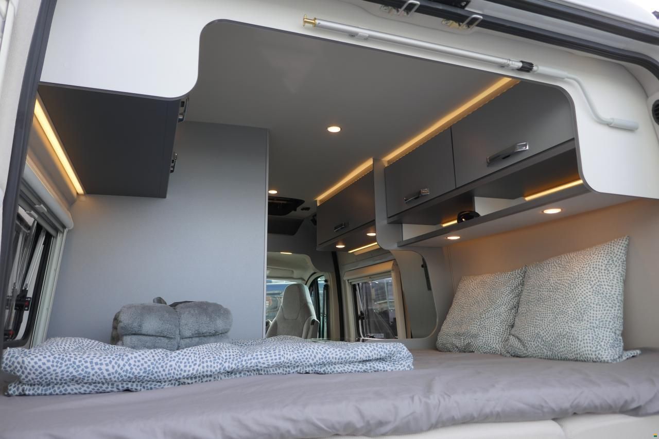 Weinsberg CaraBus Grey 540 MQ + Aufstelldach