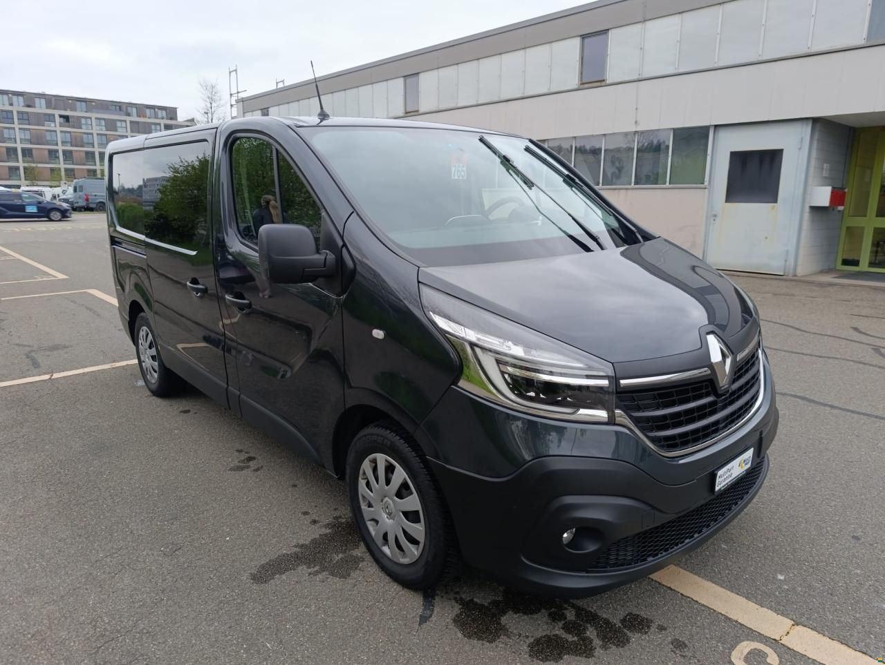 Renault Trafic dCi 145