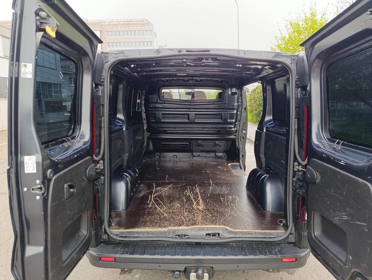 Renault Trafic dCi 145