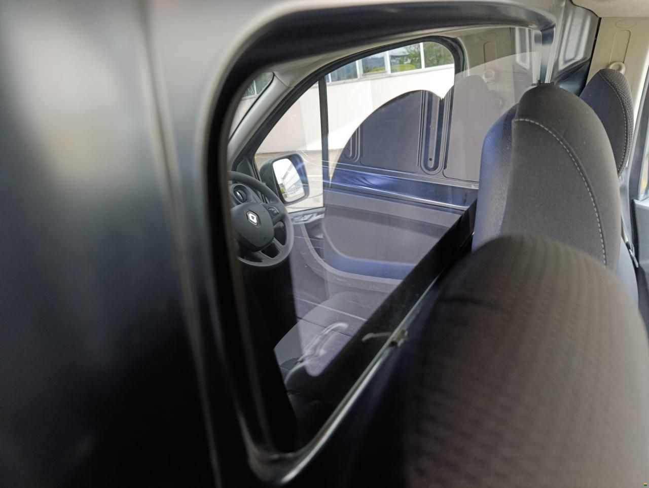 Renault Trafic dCi 145