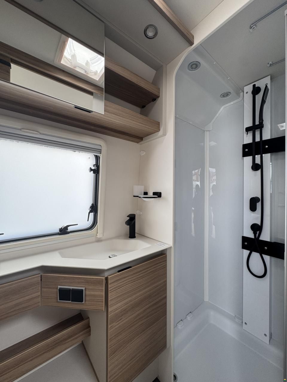 Dethleffs Nomad 490 EST