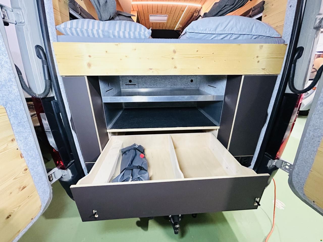 Mercedes Benz Budfellas