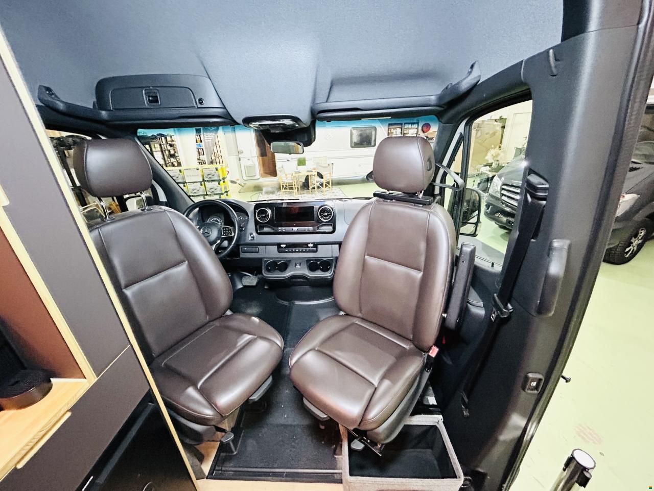 Mercedes Benz Budfellas